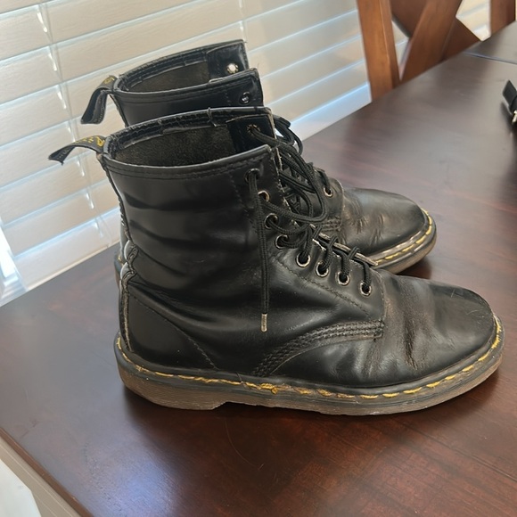 Dr. Martens Vintage 1460 Made In England Boots Black Leather Size 6 - Picture 14 of 16
